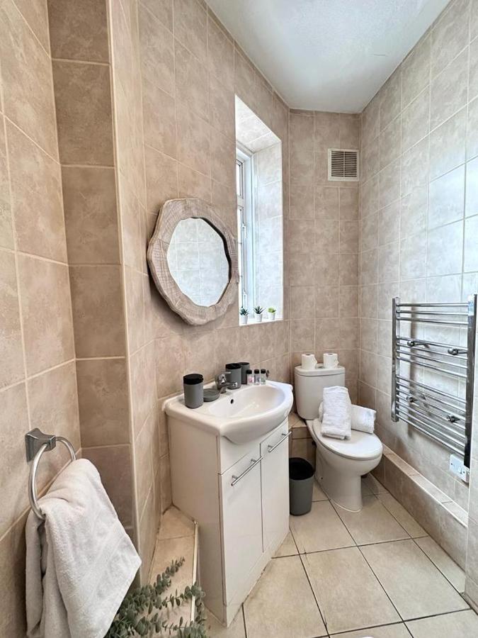 Edgware Road, Central London Studio Apartments Exteriör bild